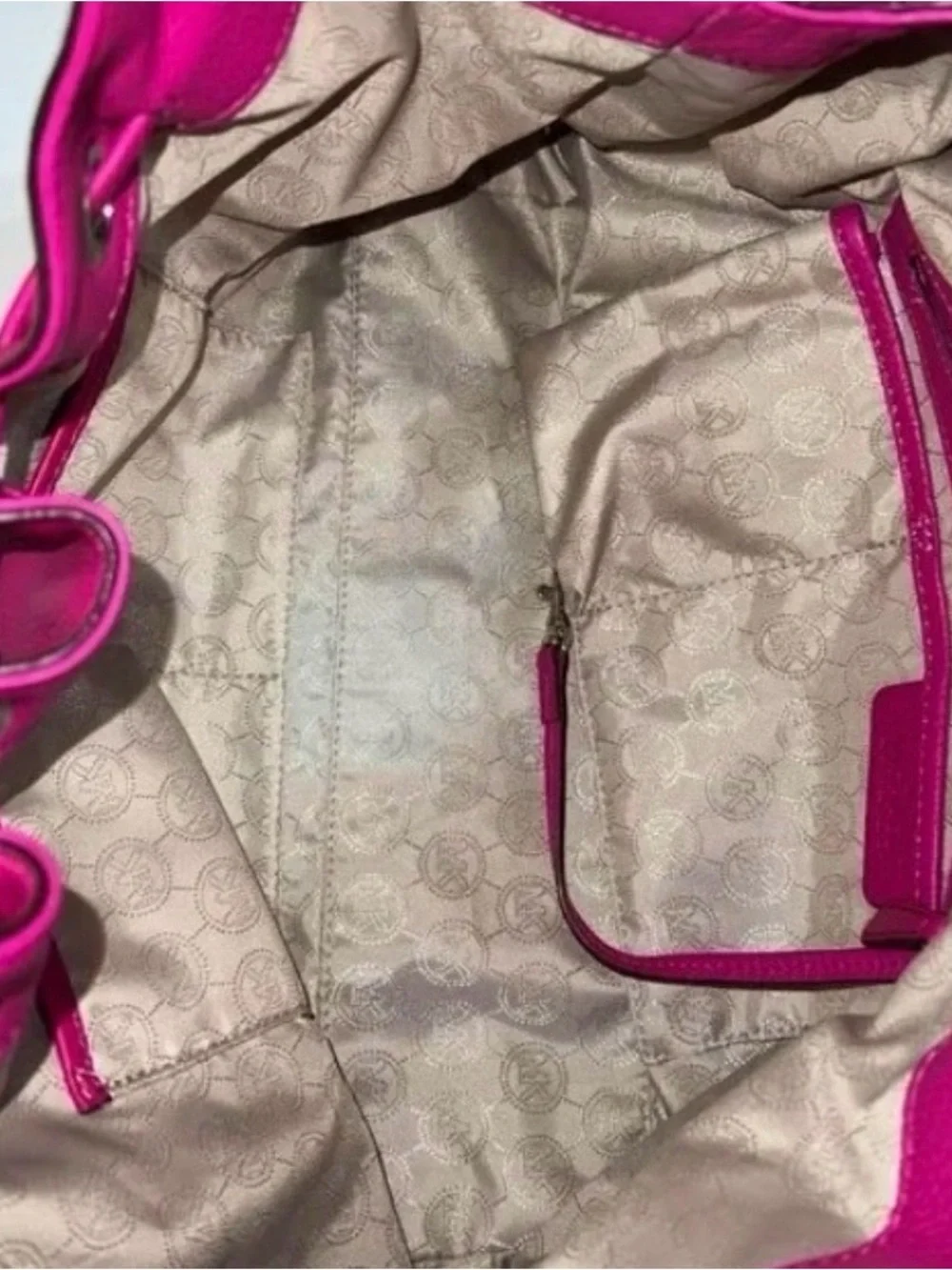Michael Kors Pink Leather Drawstring Shoulder Bag – MK Charm – Great Condition